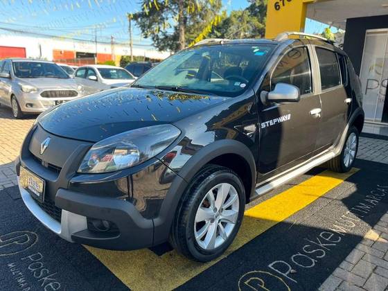 RENAULT SANDERO 1.6 STEPWAY 16V FLEX 4P MANUAL RENAULT SANDERO 1.6 STEPWAY 16V FLEX 4P MANUAL